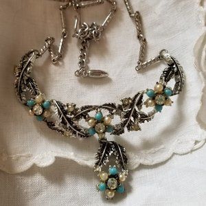 Bijoux Necklace